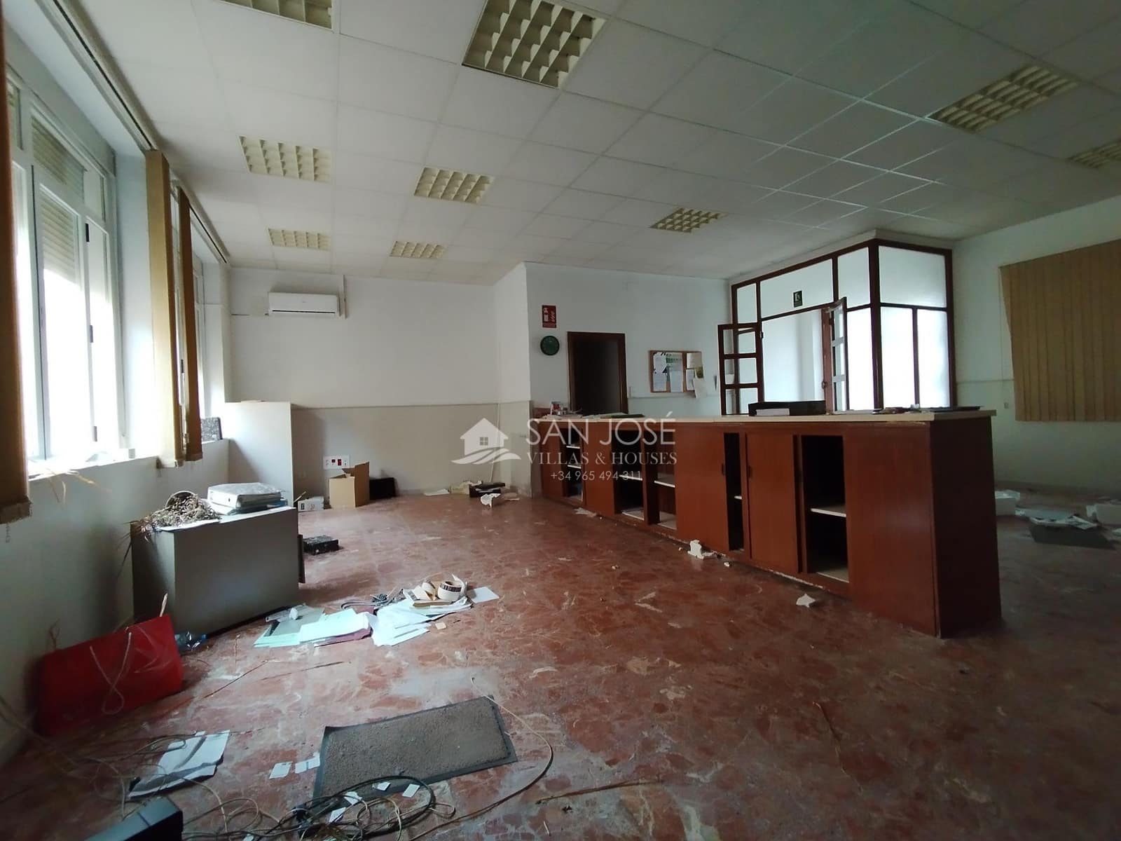 Virksomhed til salg i Novelda - € 880.000 (Ref: 8542320)