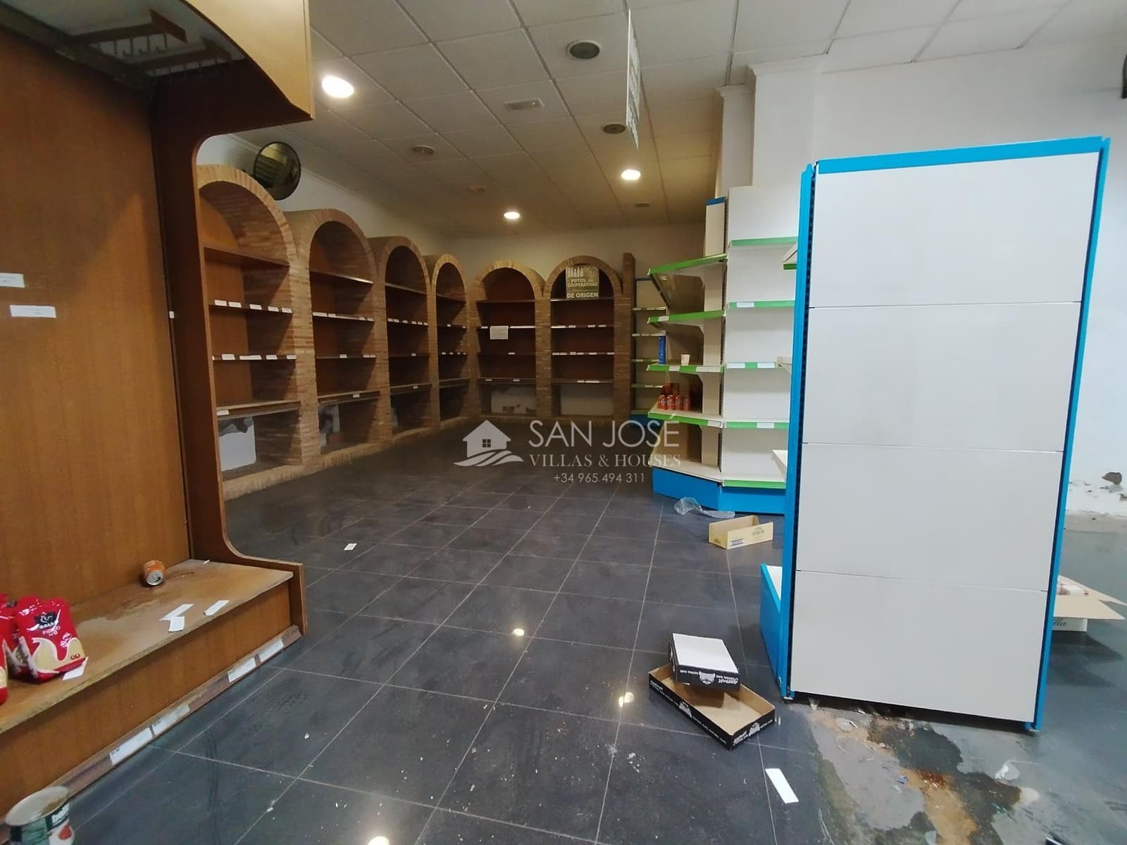 Virksomhed til salg i Novelda - € 880.000 (Ref: 8542320)