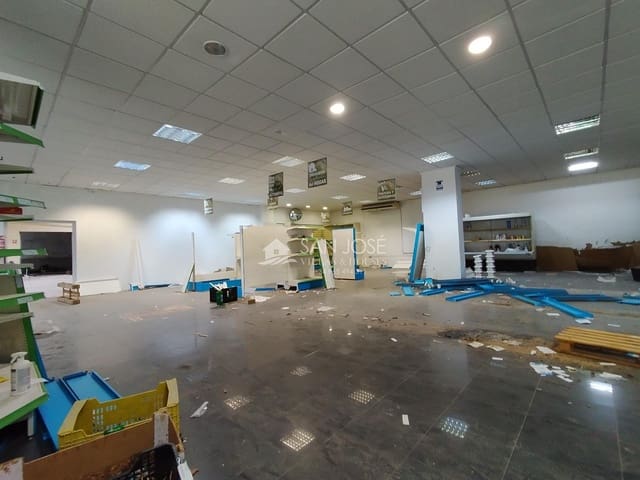 Empresa para venda em Novelda - 880 000 € (Ref: 8542320)