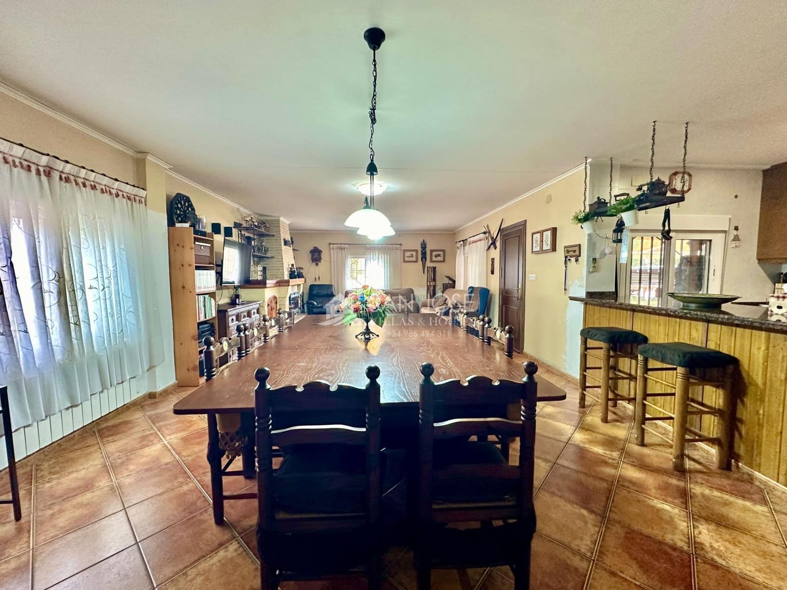 5 soveværelse Villa til salg i Elche / Elx med swimmingpool - € 319.000 (Ref: 8547276)