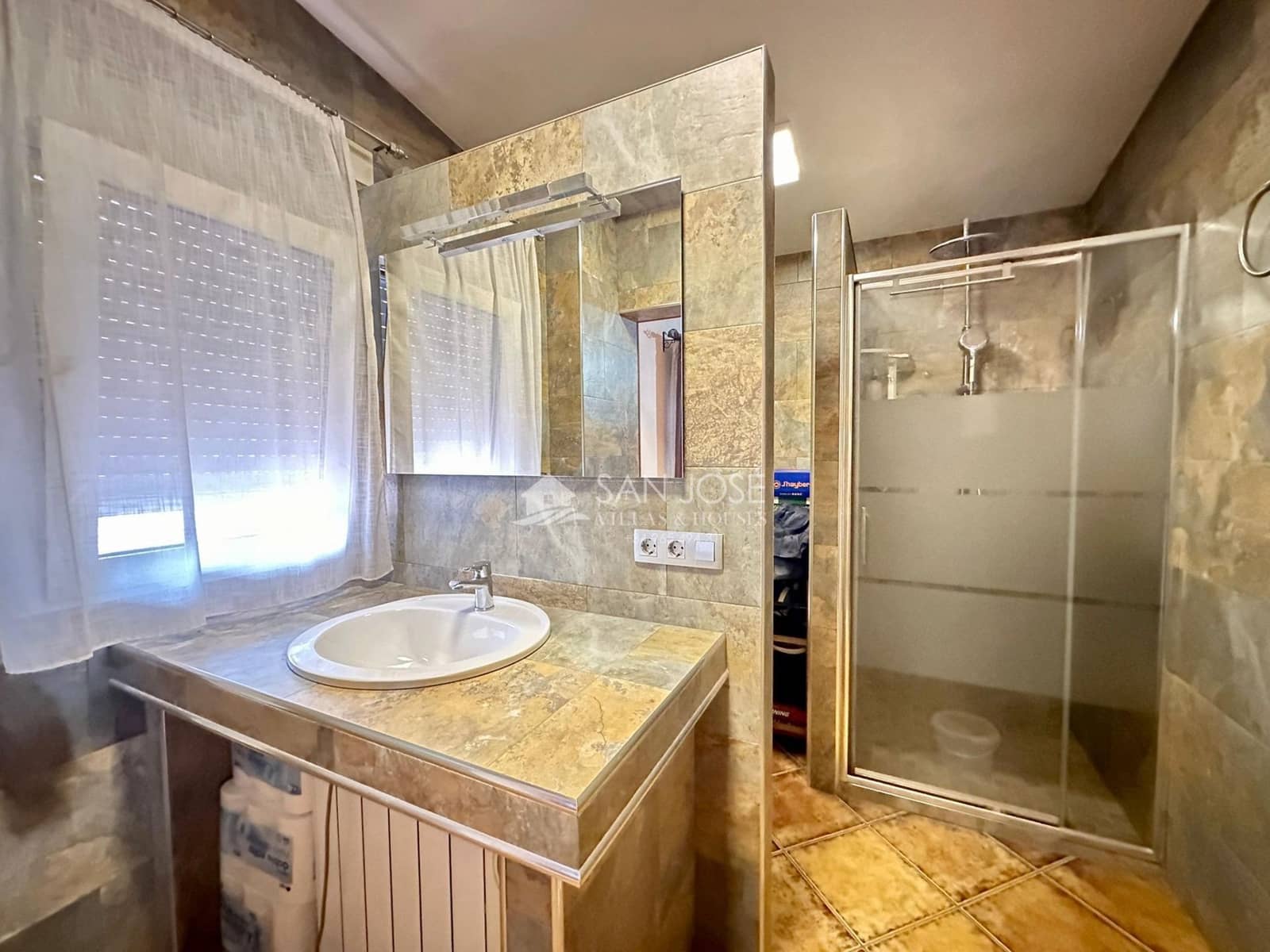 5 soveværelse Villa til salg i Elche / Elx med swimmingpool - € 319.000 (Ref: 8547276)