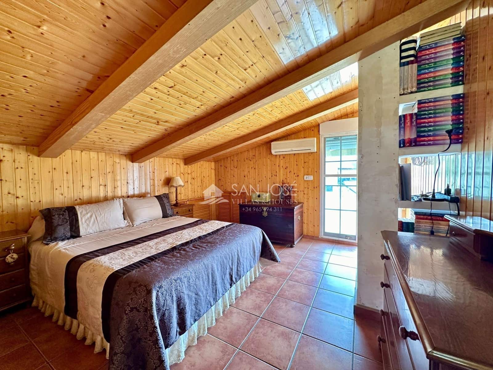 5 soveværelse Villa til salg i Elche / Elx med swimmingpool - € 319.000 (Ref: 8547276)