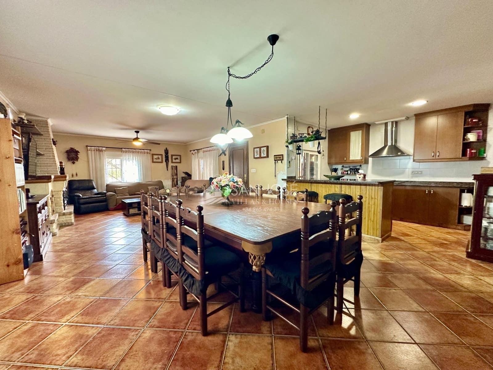 5 soveværelse Villa til salg i Elche / Elx med swimmingpool - € 319.000 (Ref: 8547276)