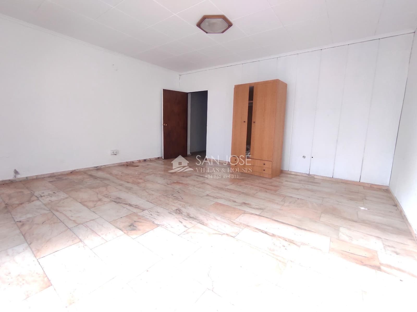 Bedrijf te koop in Novelda - € 390.000 (Ref: 8568197)