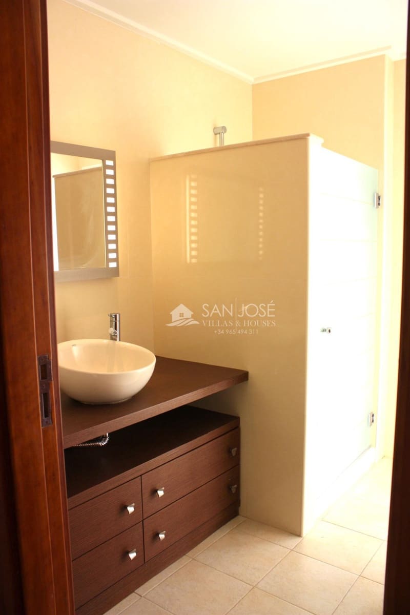 4 chambre Villa/Maison à vendre à Monforte del Cid avec piscine - 795 000 € (Ref: 8582558)