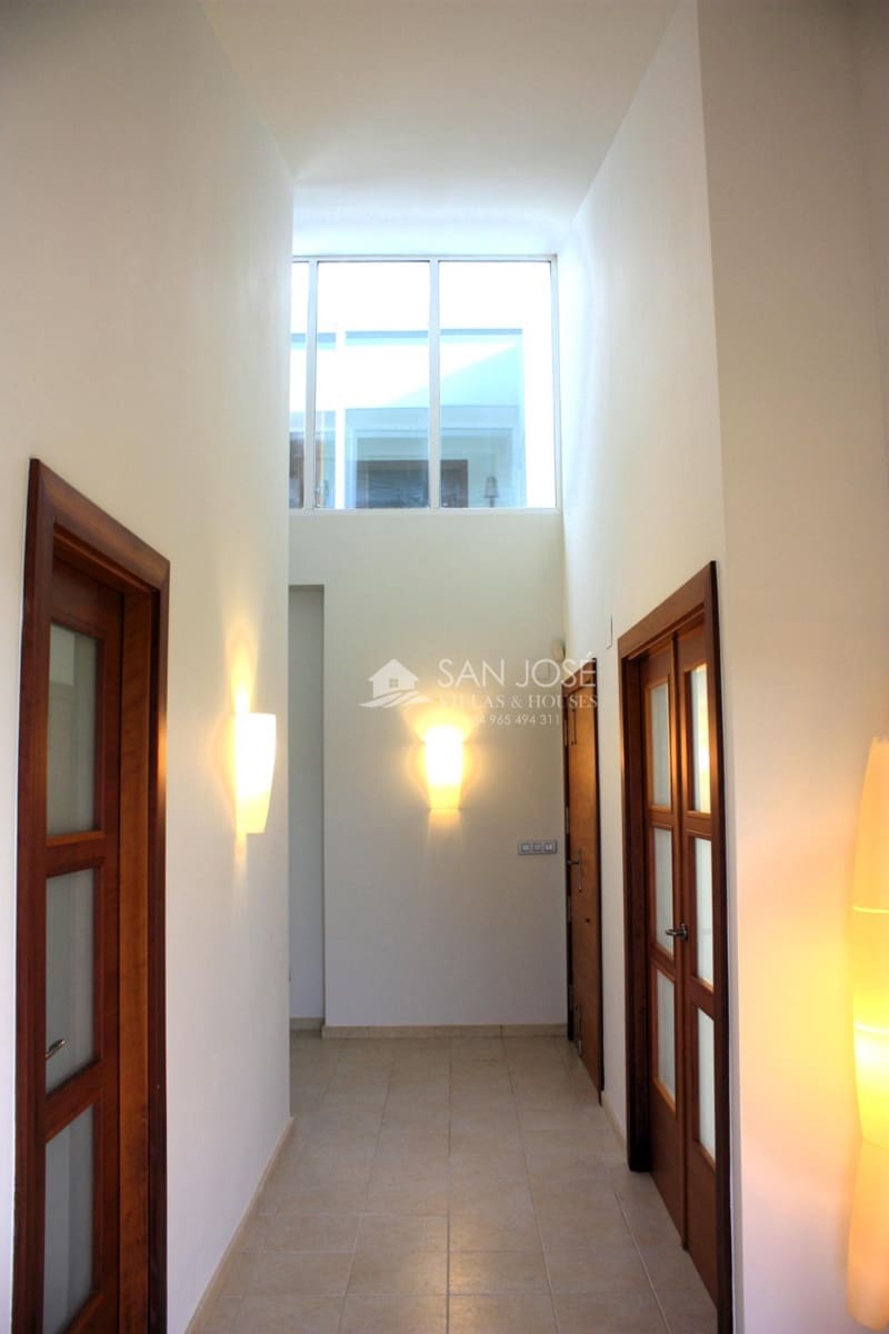 4 chambre Villa/Maison à vendre à Monforte del Cid avec piscine - 795 000 € (Ref: 8582558)