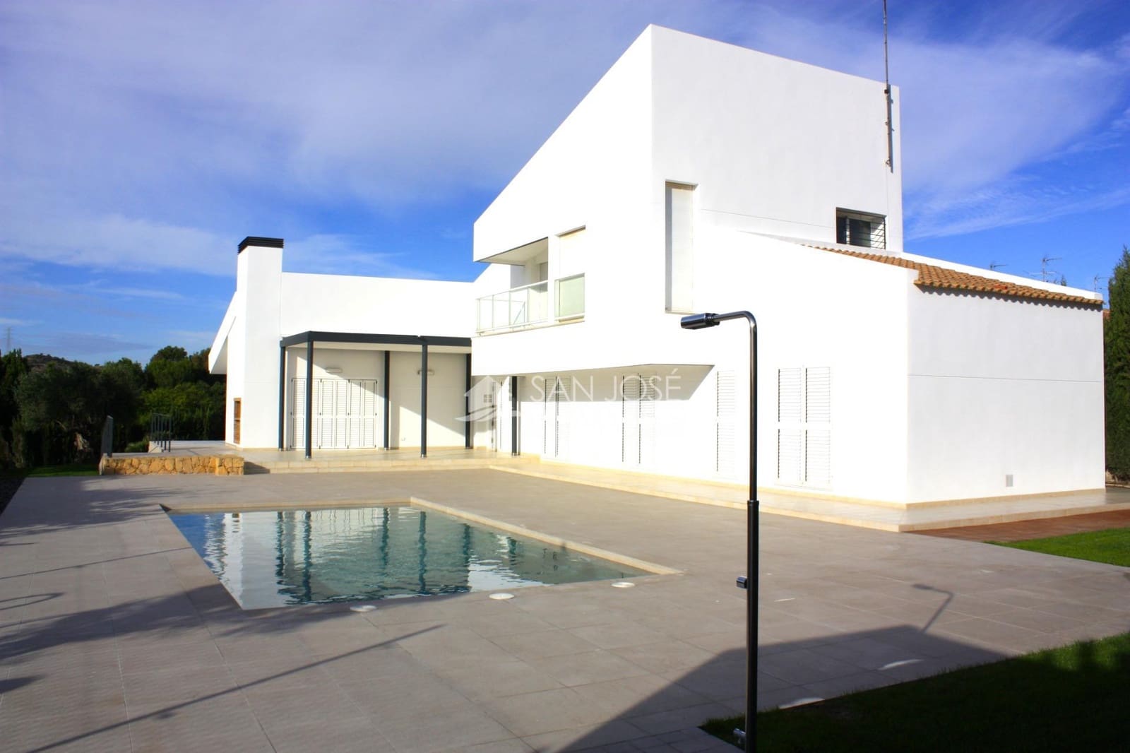 4 chambre Villa/Maison à vendre à Monforte del Cid avec piscine - 795 000 € (Ref: 8582558)