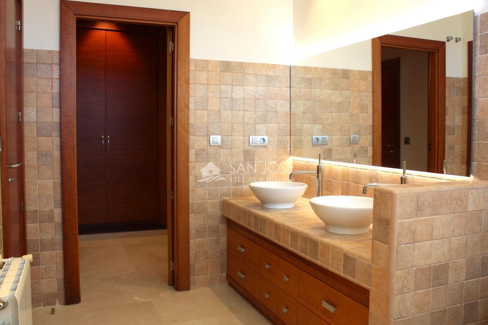 4 chambre Villa/Maison à vendre à Monforte del Cid avec piscine - 795 000 € (Ref: 8582558)