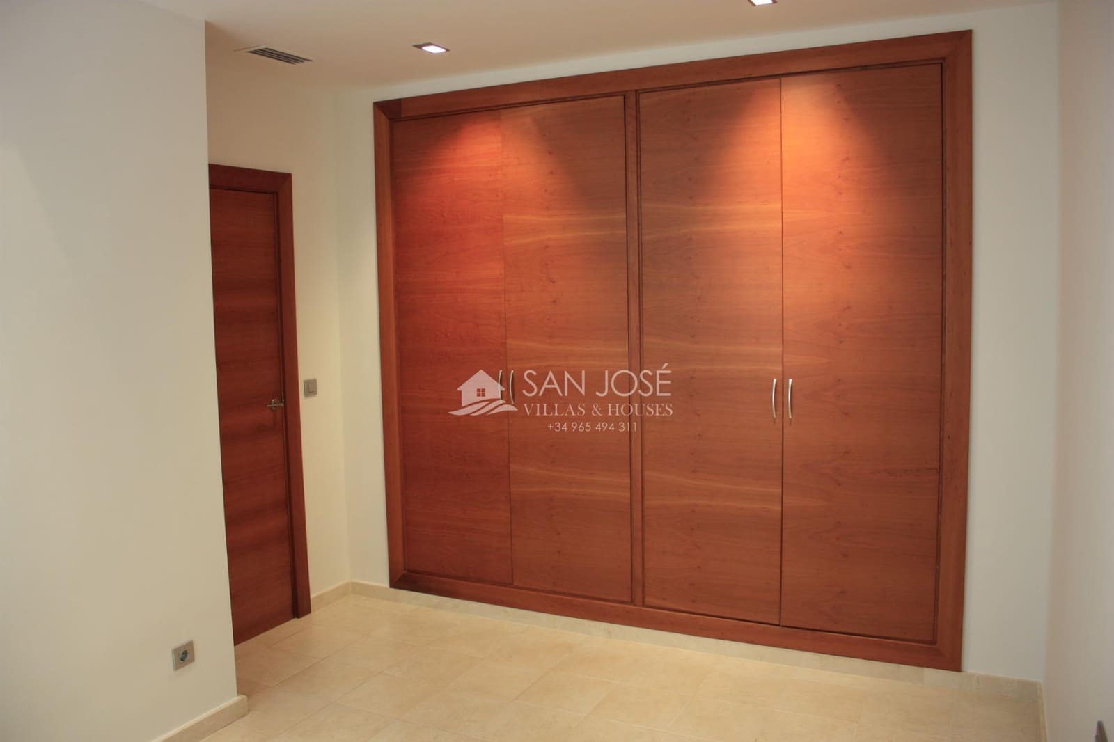 4 chambre Villa/Maison à vendre à Monforte del Cid avec piscine - 795 000 € (Ref: 8582558)