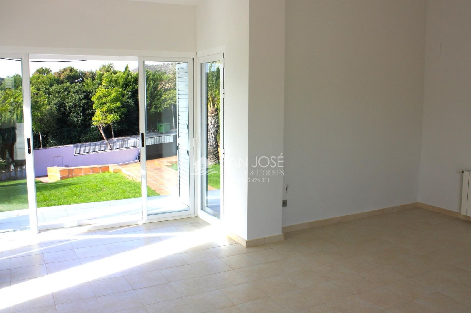 4 chambre Villa/Maison à vendre à Monforte del Cid avec piscine - 795 000 € (Ref: 8582558)