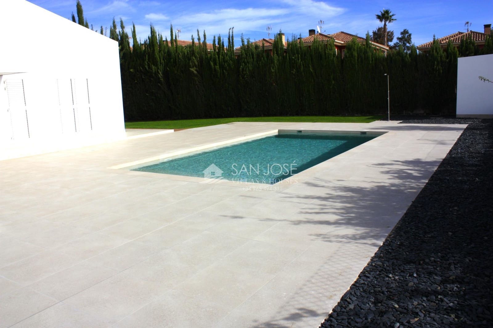 4 chambre Villa/Maison à vendre à Monforte del Cid avec piscine - 795 000 € (Ref: 8582558)