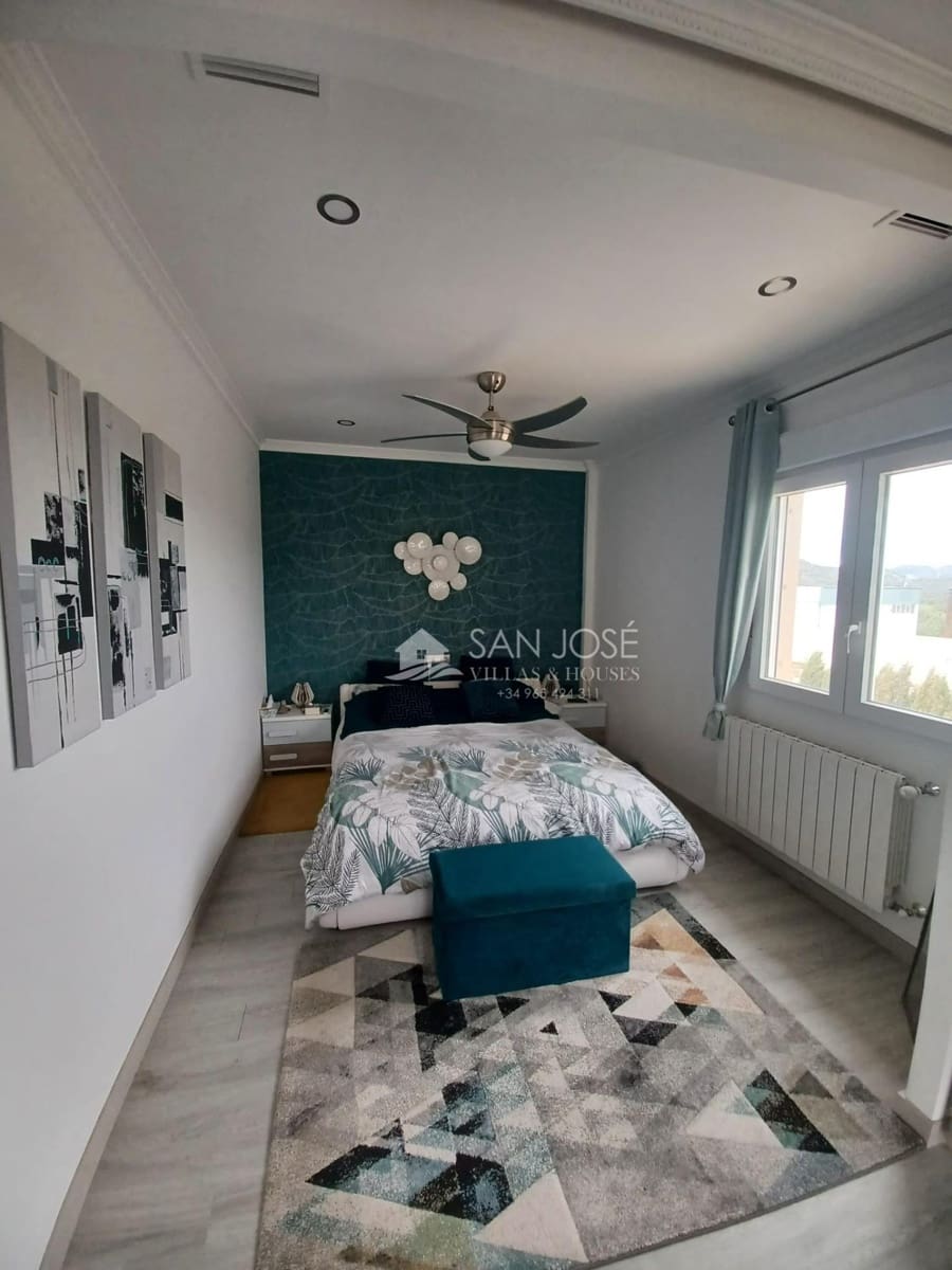 4 soveværelse Villa til salg i Casas del Senor med swimmingpool - € 799.000 (Ref: 8603933)