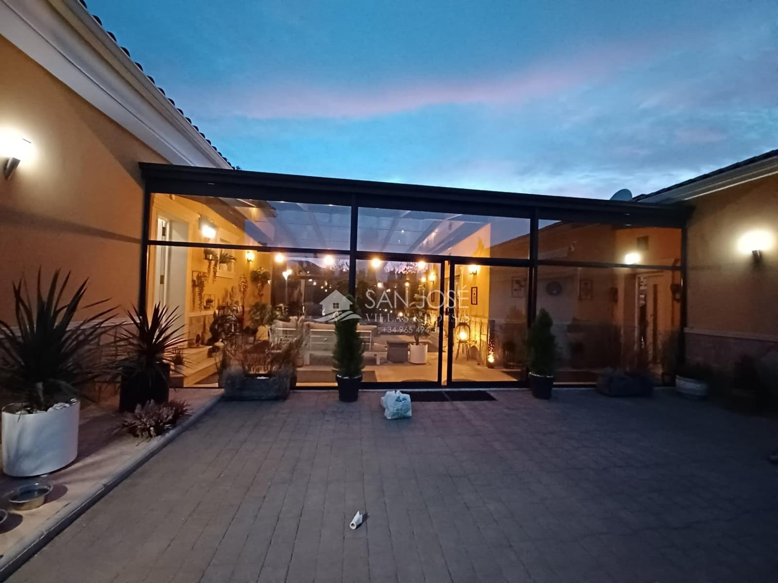 4 soveværelse Villa til salg i Casas del Senor med swimmingpool - € 799.000 (Ref: 8603933)