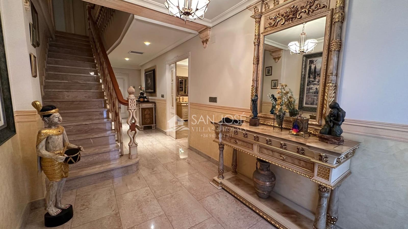 3 soveværelse Bungalow til salg i Crevillente / Crevillent - € 490.000 (Ref: 8630103)