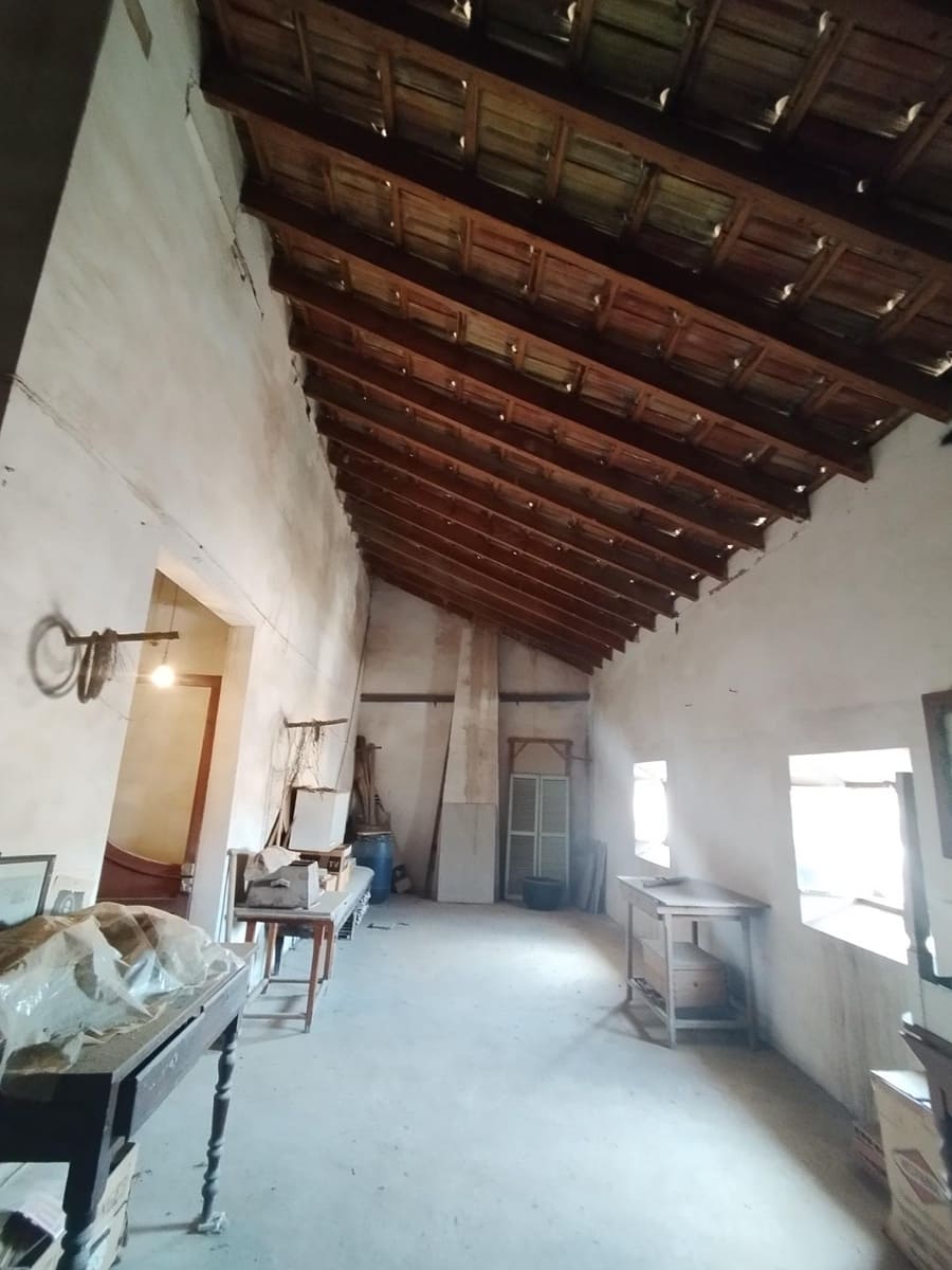 8 bedroom Villa for sale in Novelda with garage - € 700,000 (Ref: 8646559)