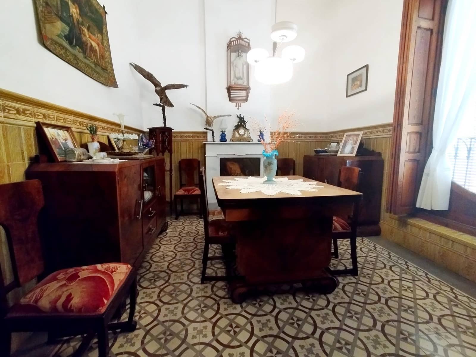 8 bedroom Villa for sale in Novelda with garage - € 700,000 (Ref: 8646559)