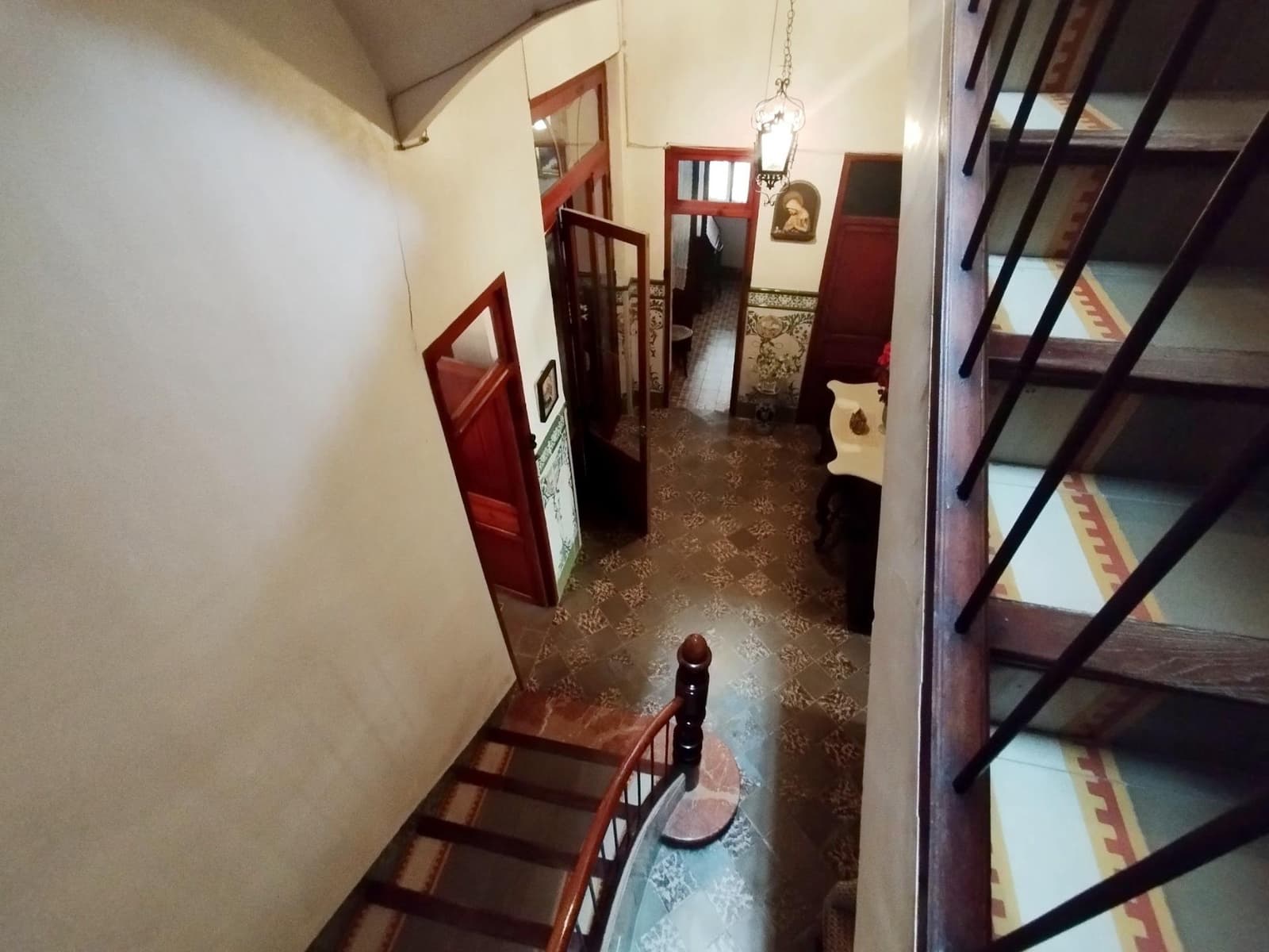 8 bedroom Villa for sale in Novelda with garage - € 700,000 (Ref: 8646559)