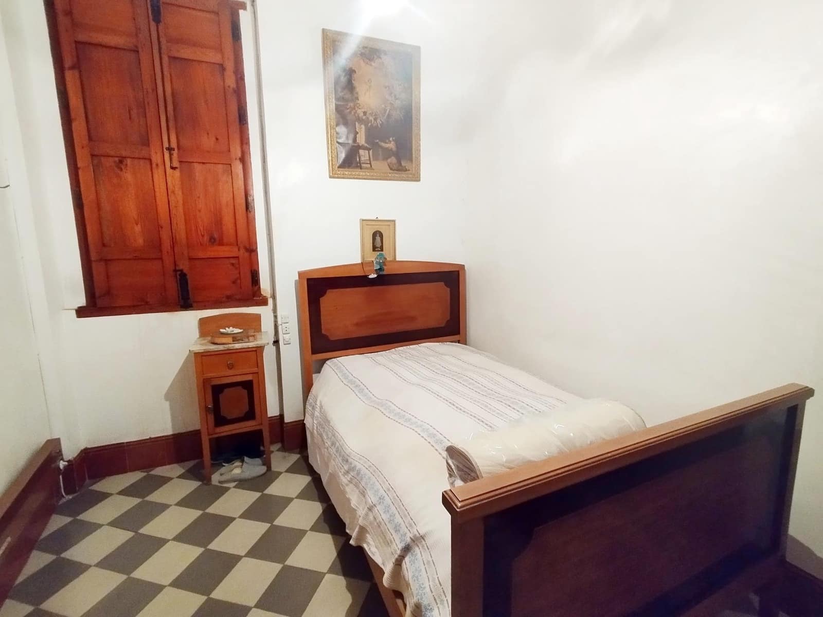 8 bedroom Villa for sale in Novelda with garage - € 700,000 (Ref: 8646559)