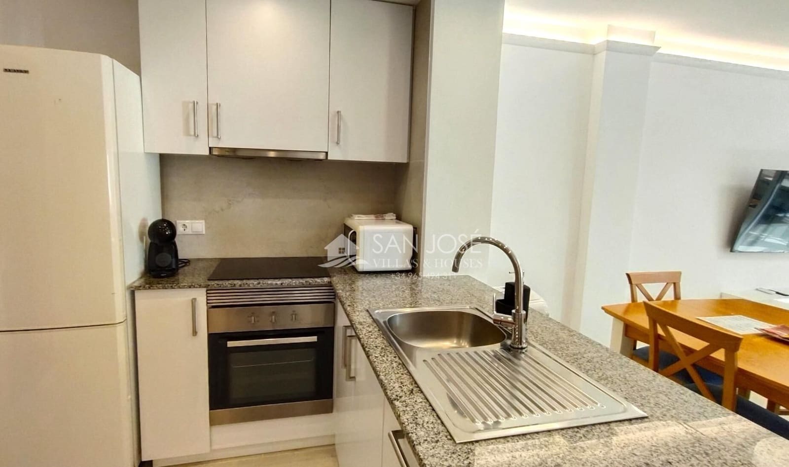 2 soverom Leilighet til salgs i Arenales del Sol med svømmebasseng - € 235 870 (Ref: 8652275)