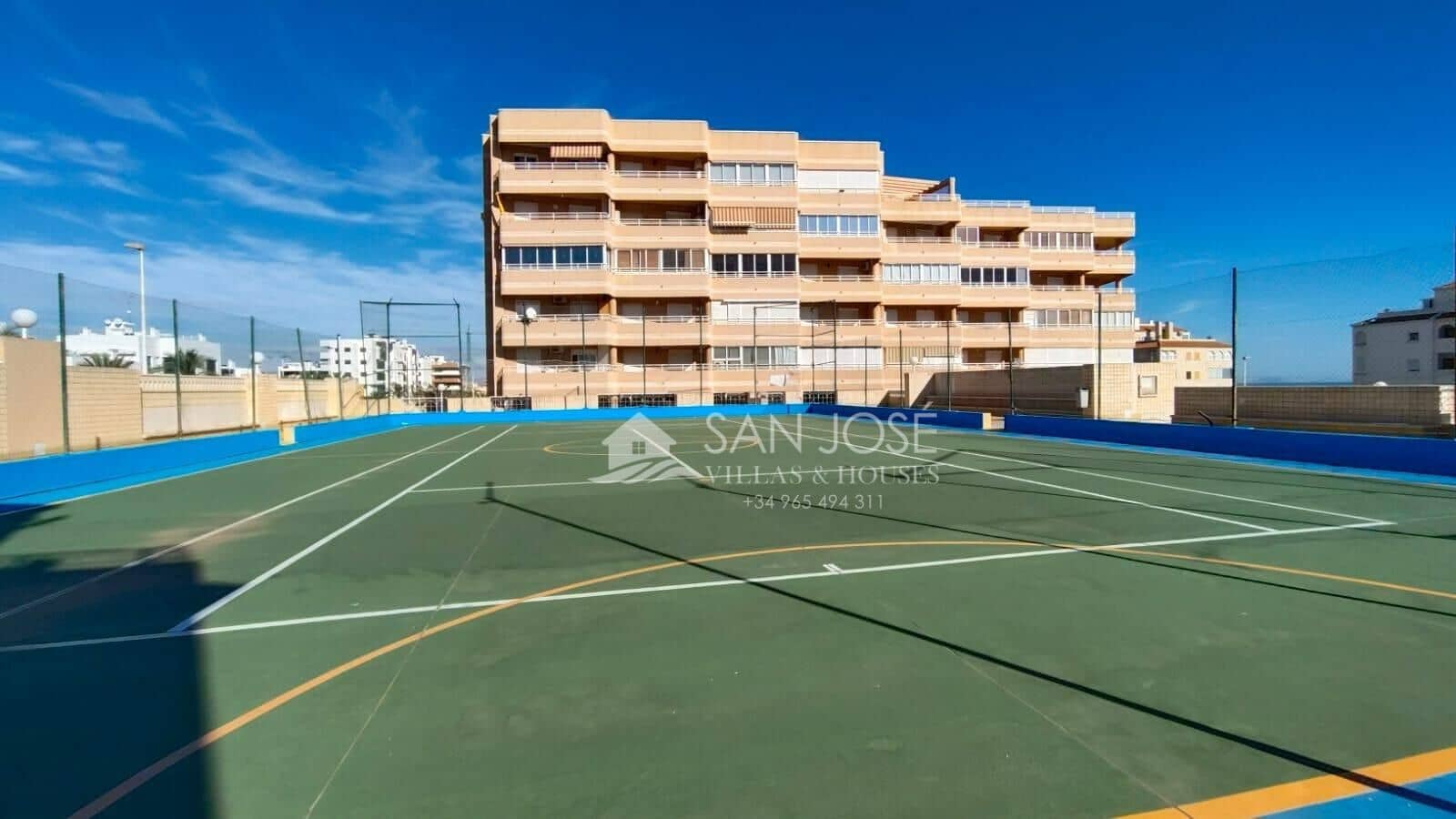 2 soverom Leilighet til salgs i Arenales del Sol med svømmebasseng - € 235 870 (Ref: 8652275)