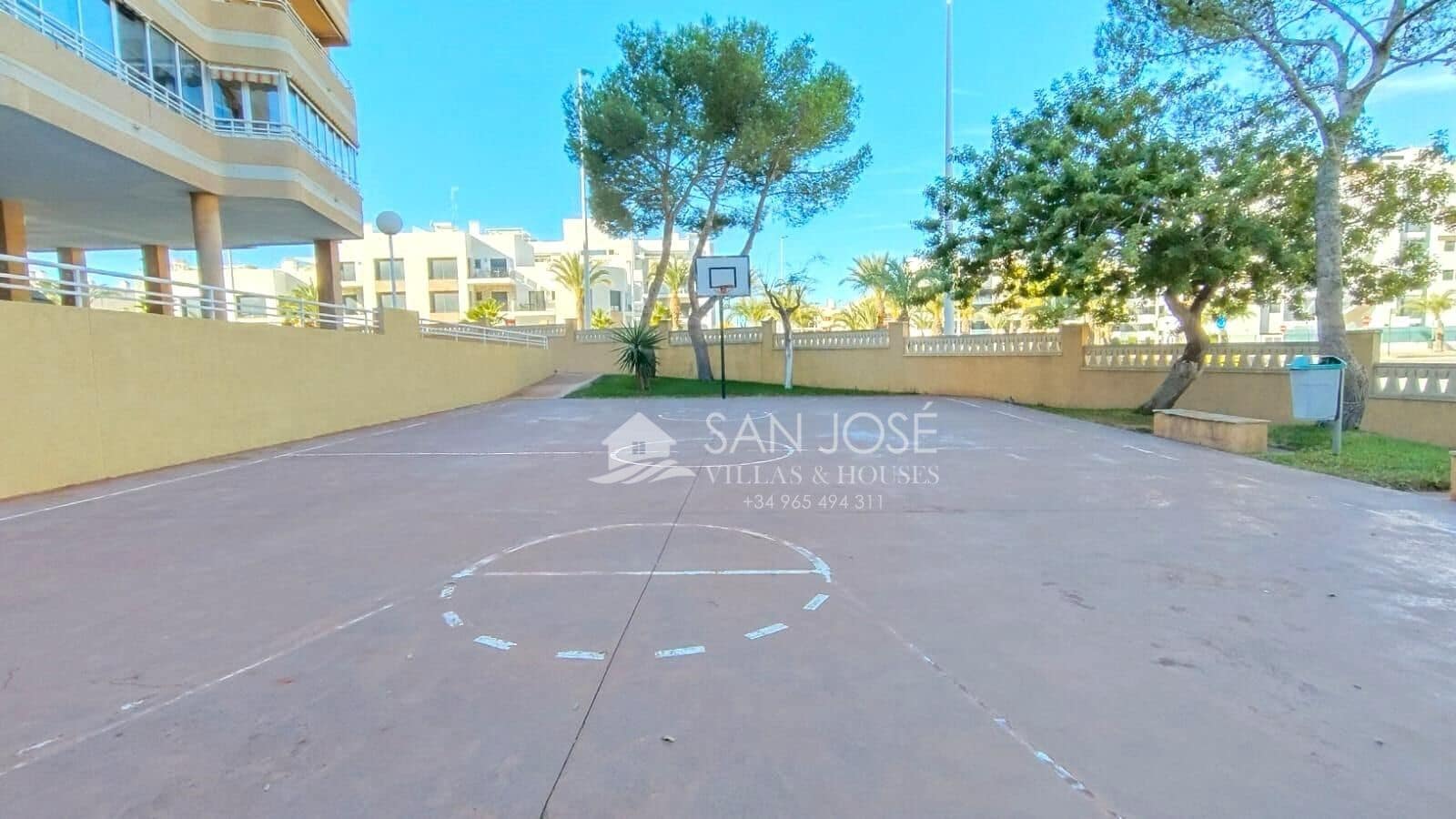 2 soverom Leilighet til salgs i Arenales del Sol med svømmebasseng - € 235 870 (Ref: 8652275)