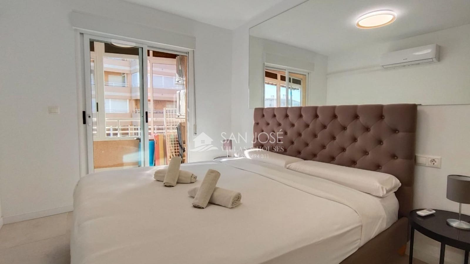 2 soverom Leilighet til salgs i Arenales del Sol med svømmebasseng - € 235 870 (Ref: 8652275)