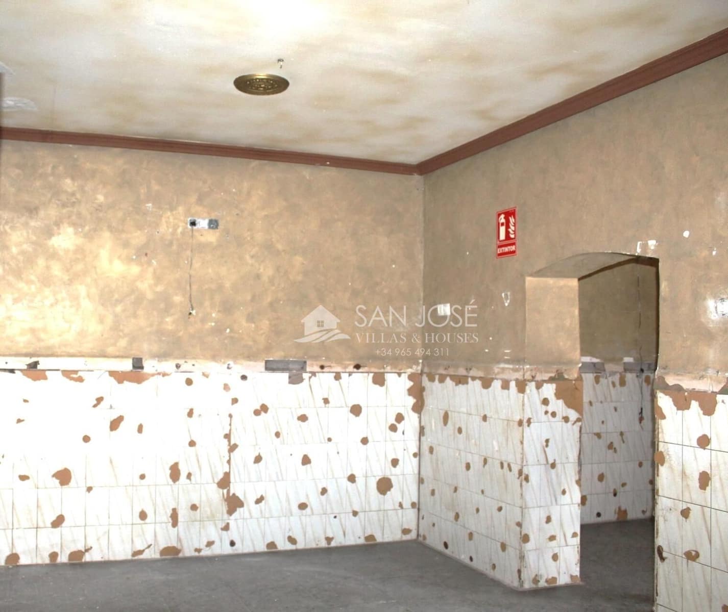 Entreprise à vendre à La Romana - 62 260 € (Ref: 8662612)