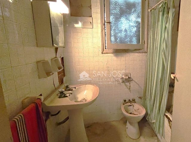 5 soveværelse Byhus til salg i La Romana - € 77.260 (Ref: 8662614)