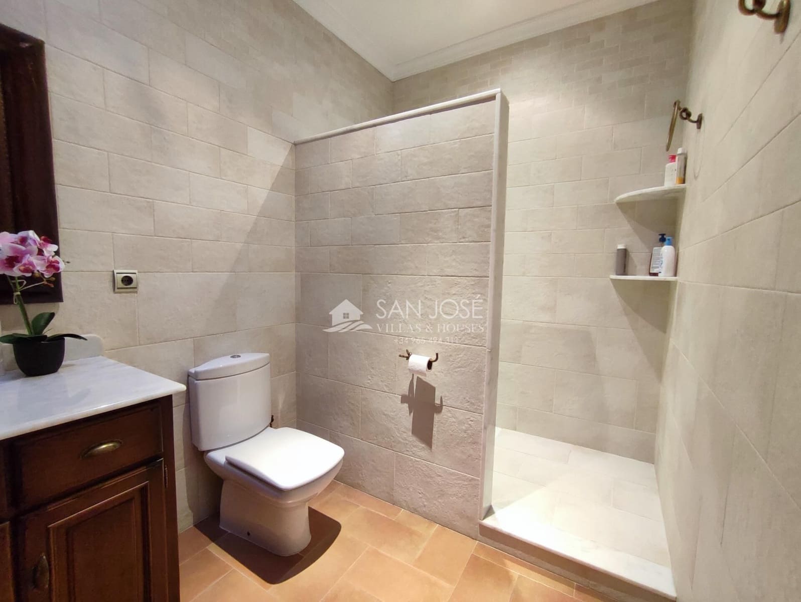 3 bedroom Villa for sale in Albatera with pool garage - € 445,600 (Ref: 8662617)