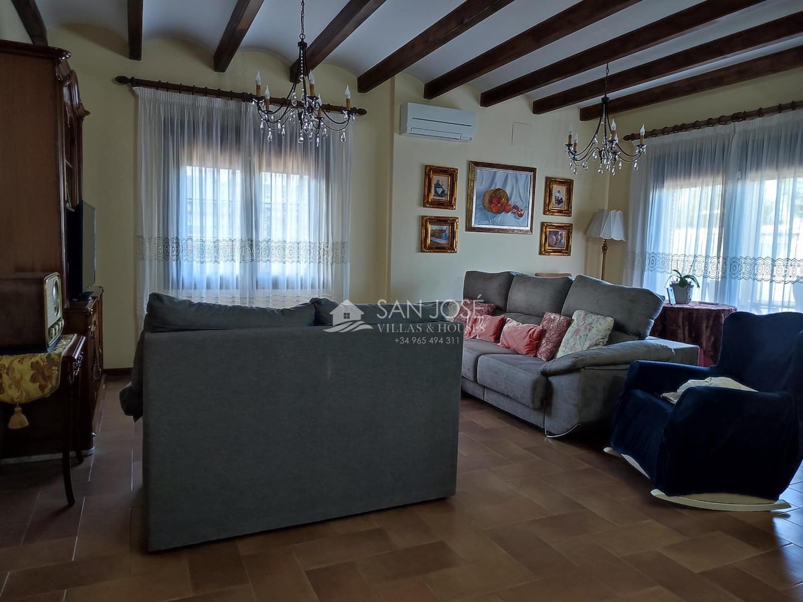 3 bedroom Villa for sale in Albatera with pool garage - € 445,600 (Ref: 8662617)