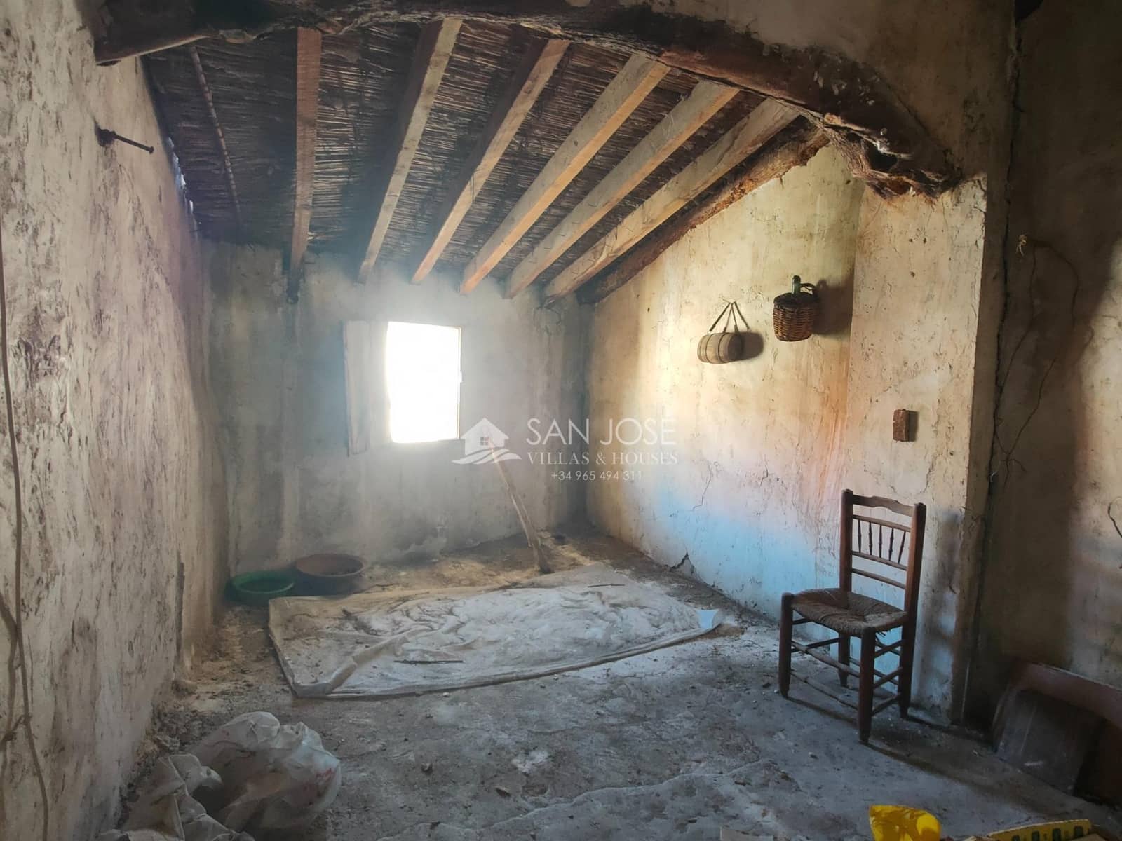 5 soveværelse Byhus til salg i Aspe - € 67.260 (Ref: 8698125)