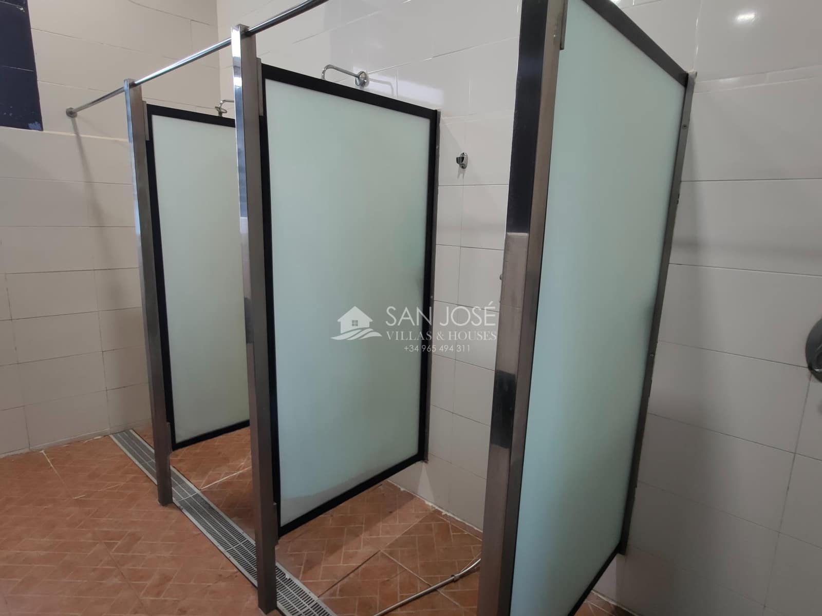 3 soveværelse Virksomhed til salg i Aspe - € 450.000 (Ref: 8709345)