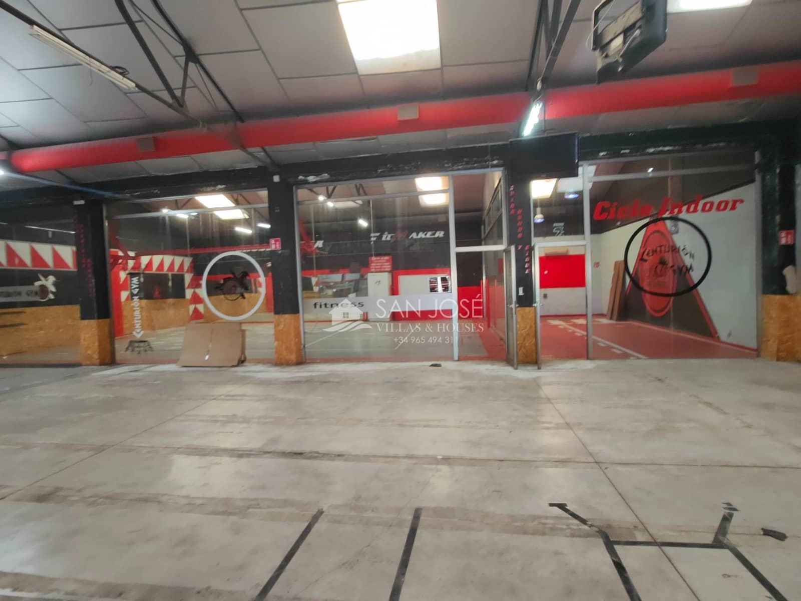 3 soveværelse Virksomhed til salg i Aspe - € 450.000 (Ref: 8709345)