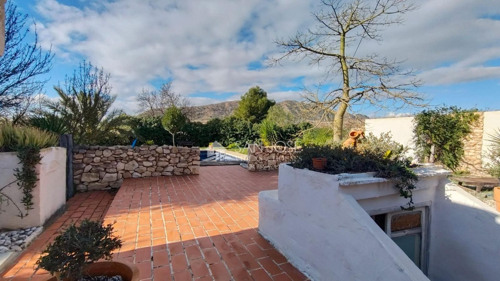 6 soverom Villa til salgs i Monforte del Cid med svømmebasseng - € 415 000 (Ref: 8729768)