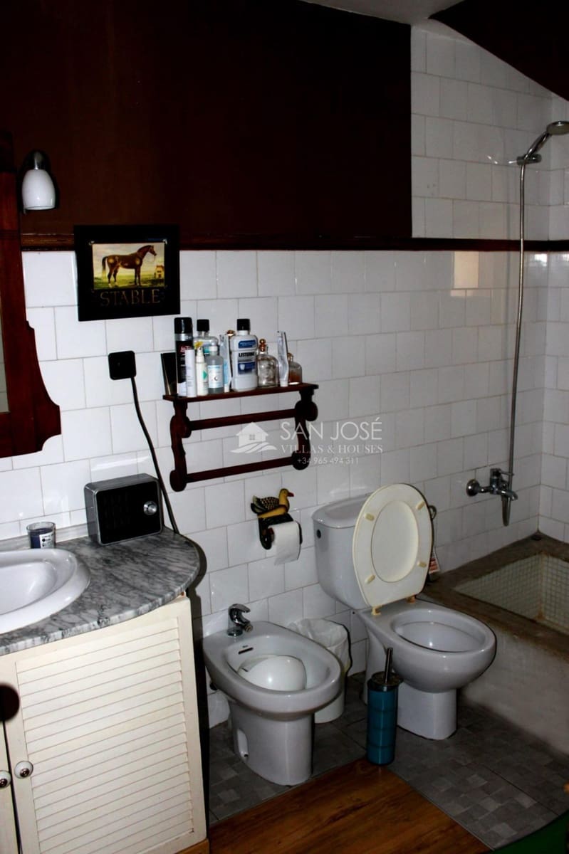 6 soverom Villa til salgs i Monforte del Cid med svømmebasseng - € 415 000 (Ref: 8729768)