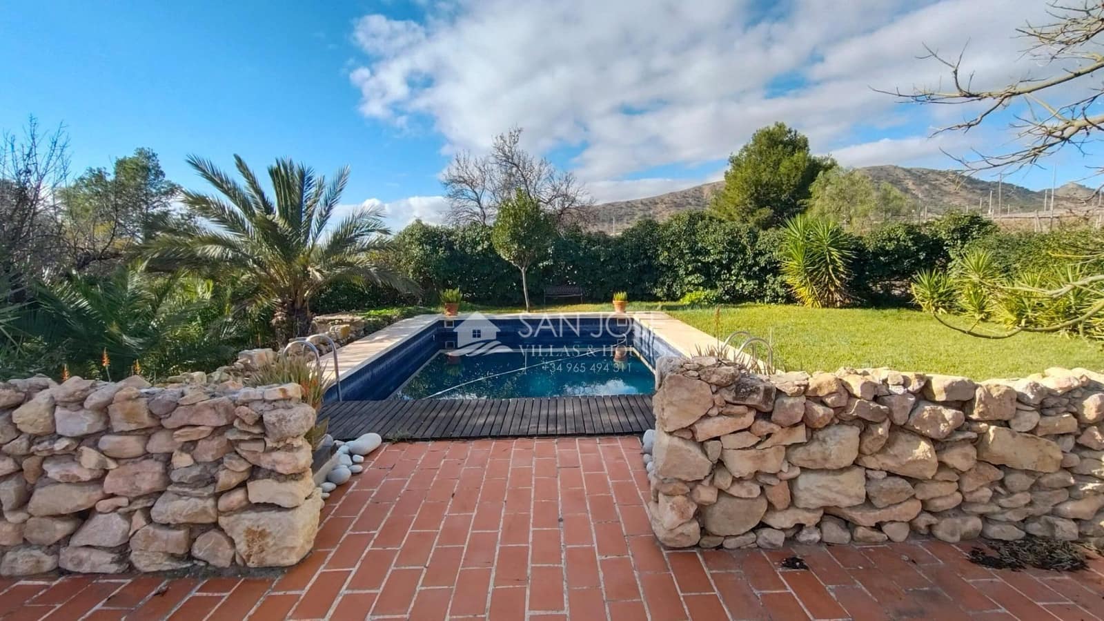 6 soverom Villa til salgs i Monforte del Cid med svømmebasseng - € 415 000 (Ref: 8729768)