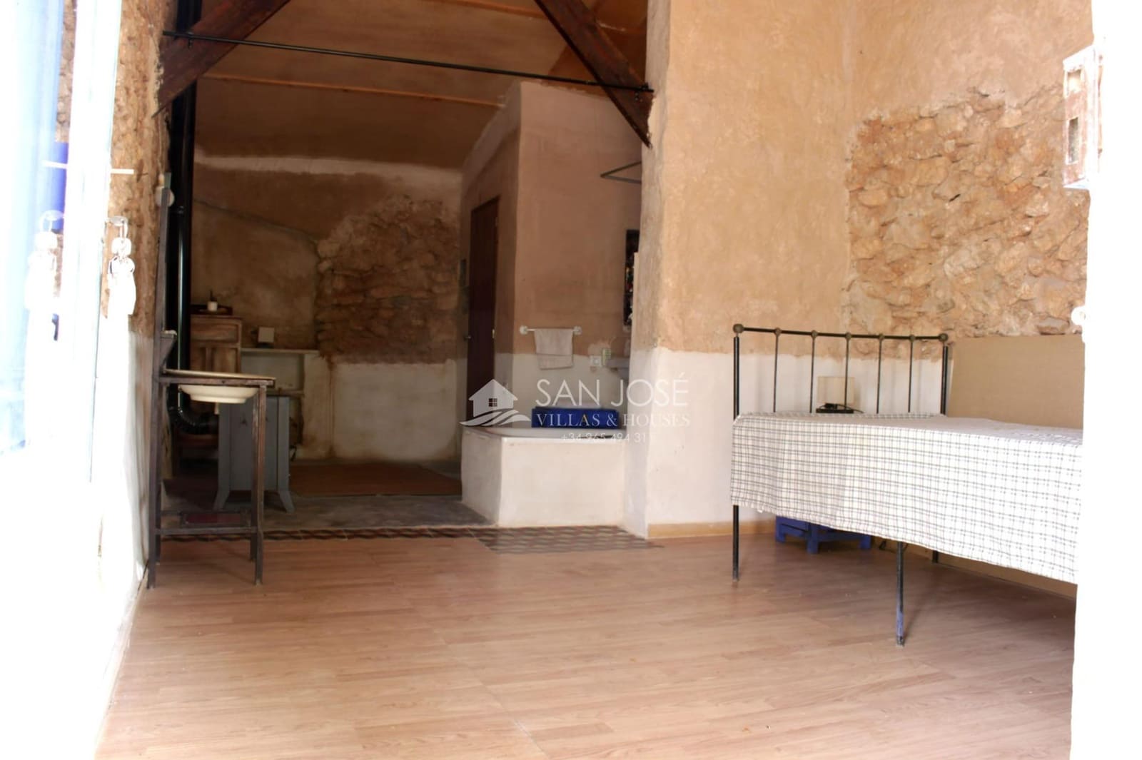 6 soverom Villa til salgs i Monforte del Cid med svømmebasseng - € 415 000 (Ref: 8729768)