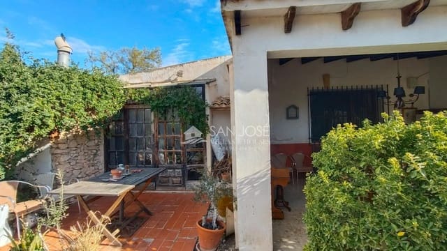 6 soverom Villa til salgs i Monforte del Cid med svømmebasseng - € 415 000 (Ref: 8729768)