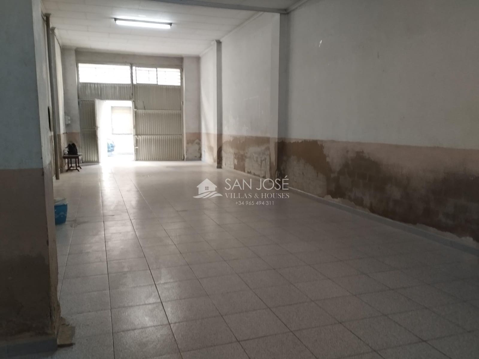 Commercieel te koop in Novelda - € 64.500 (Ref: 8741617)