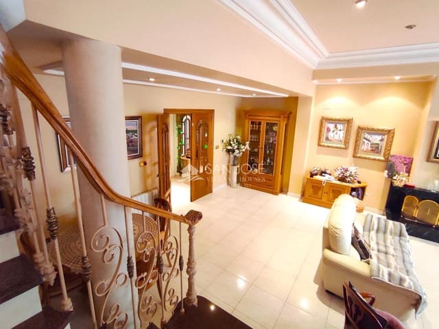 4 soverom Leilighet til salgs i Novelda - € 295 000 (Ref: 8747970)