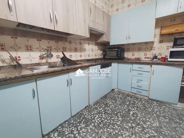 4 slaapkamer Flat te koop in Novelda - € 121.000 (Ref: 8764179)