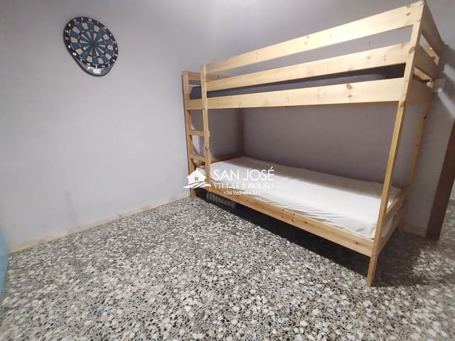 4 slaapkamer Flat te koop in Novelda - € 121.000 (Ref: 8764179)