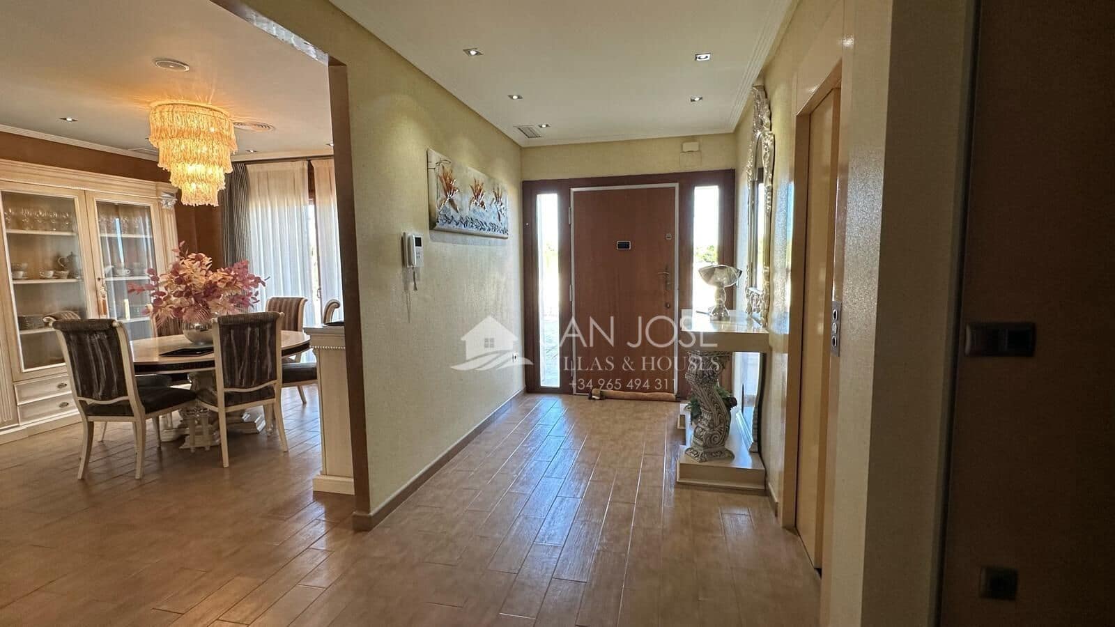 5 soveværelse Villa til salg i Aspe med swimmingpool garage - € 850.000 (Ref: 8774004)