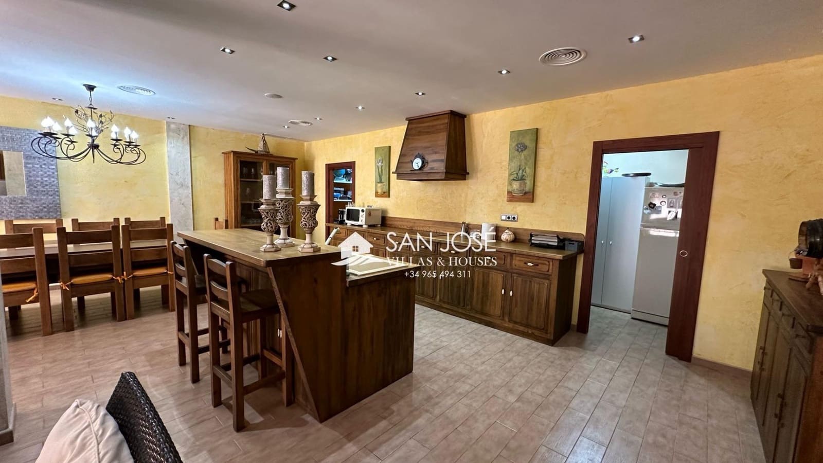 5 soveværelse Villa til salg i Aspe med swimmingpool garage - € 850.000 (Ref: 8774004)