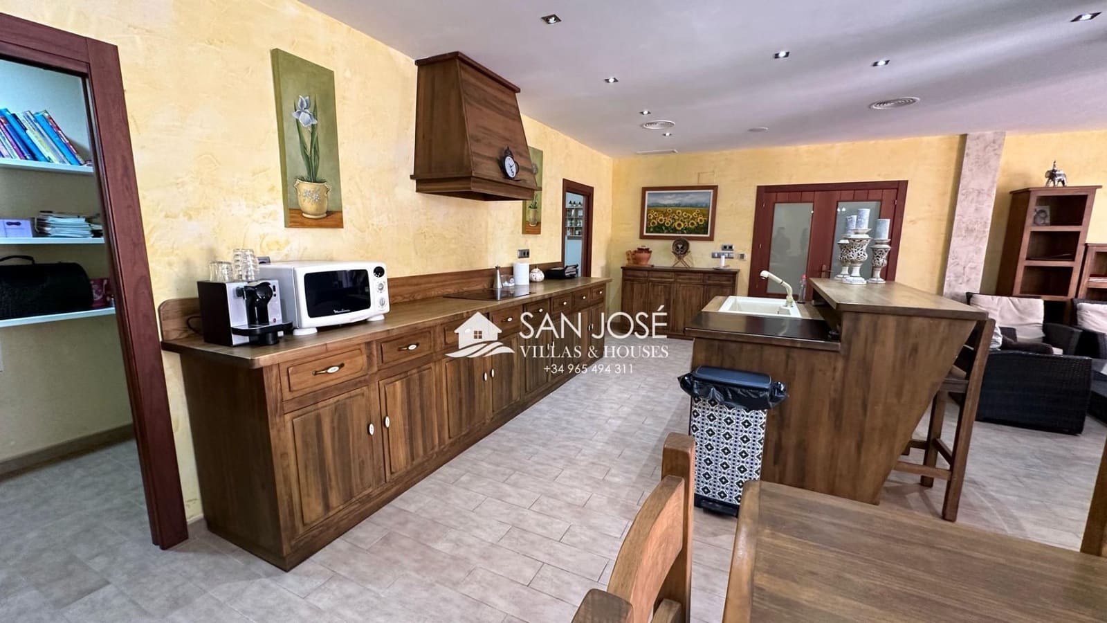 5 soveværelse Villa til salg i Aspe med swimmingpool garage - € 850.000 (Ref: 8774004)