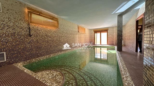 5 soveværelse Villa til salg i Aspe med swimmingpool garage - € 850.000 (Ref: 8774004)