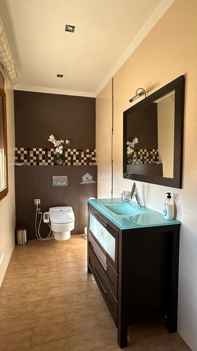 5 soveværelse Villa til salg i Aspe med swimmingpool garage - € 850.000 (Ref: 8774004)