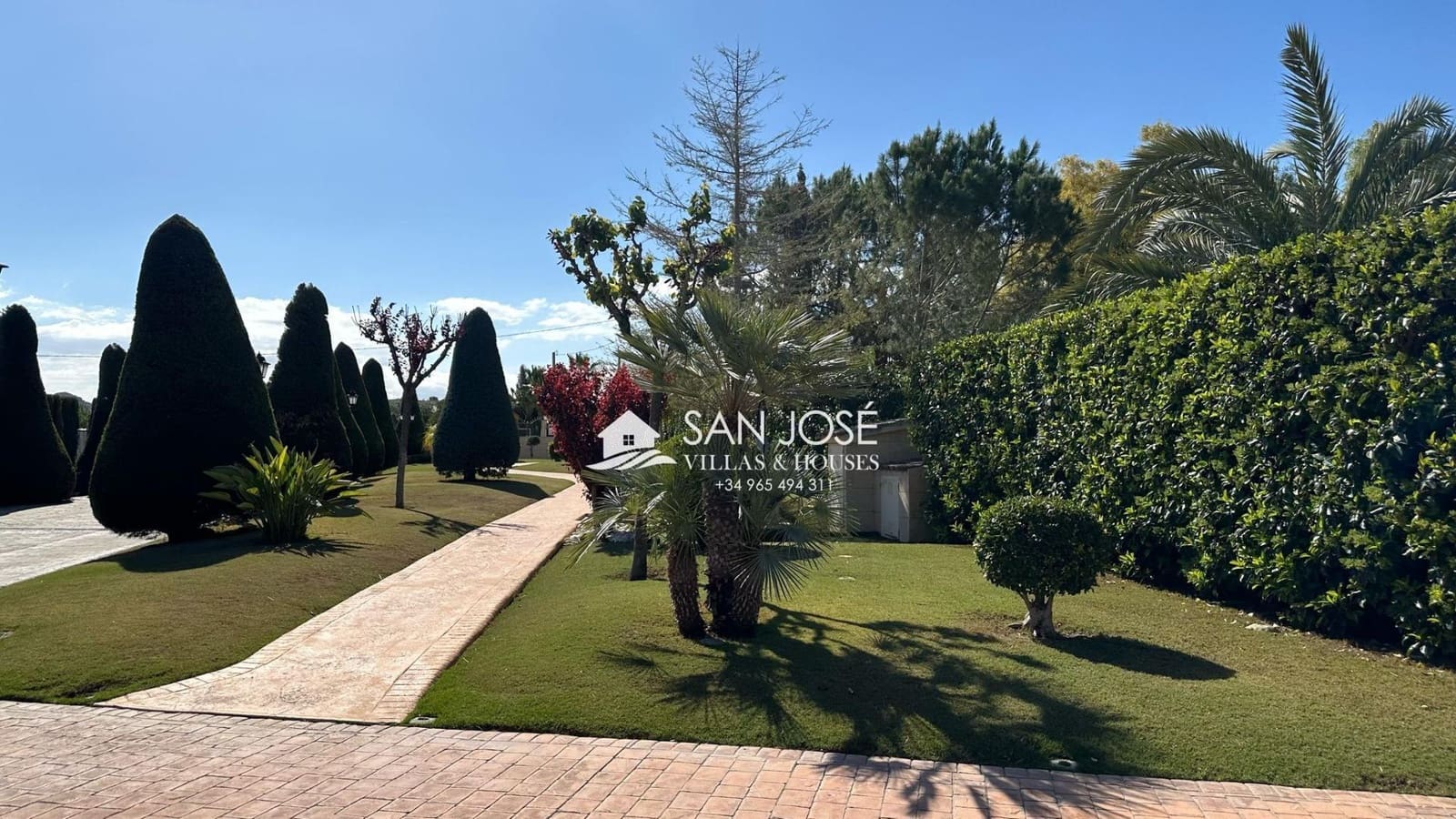 5 soveværelse Villa til salg i Aspe med swimmingpool garage - € 850.000 (Ref: 8774004)