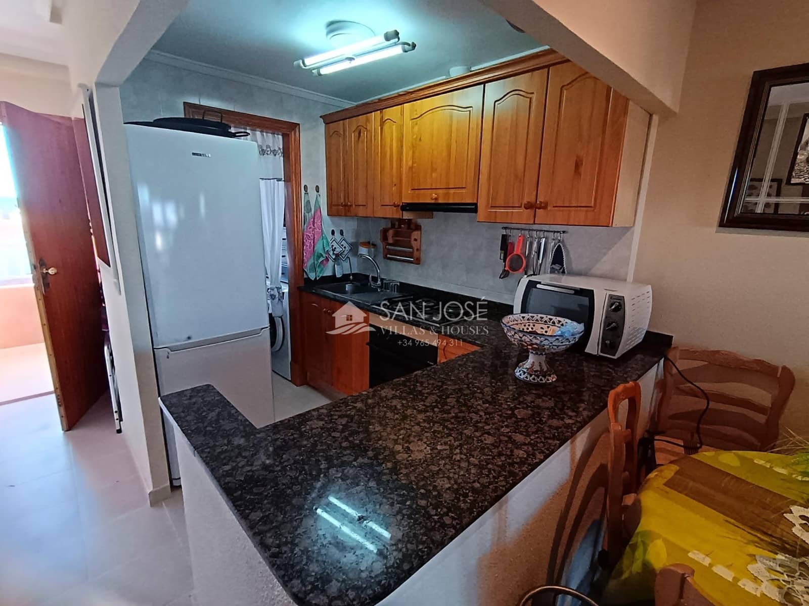 2 Zimmer Apartment zu vermieten in Arenales del Sol mit Pool Garage - 850 € (Ref: 8783953)