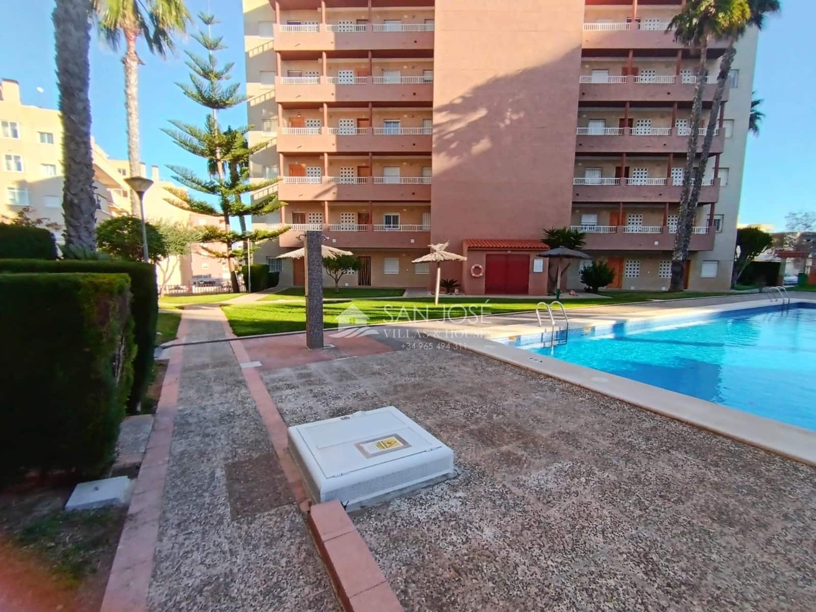 2 Zimmer Apartment zu vermieten in Arenales del Sol mit Pool Garage - 850 € (Ref: 8783953)